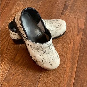 Dansko White Leather French Script Nursing Clogs